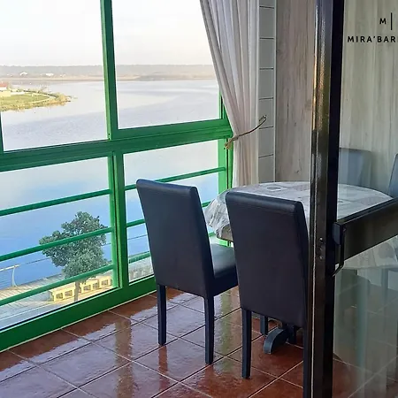 Mira'barrinha Flats *